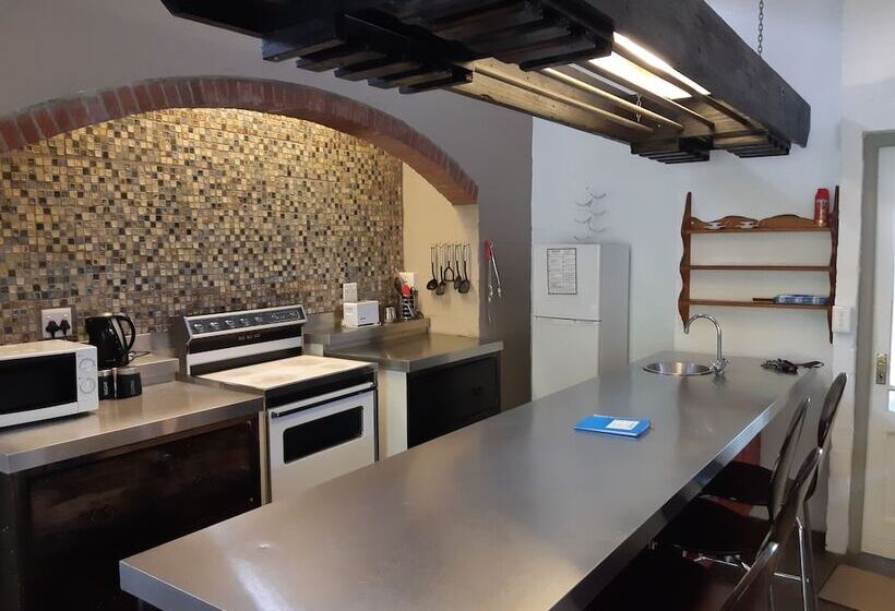 带1个卧室的公寓, Hornbill House