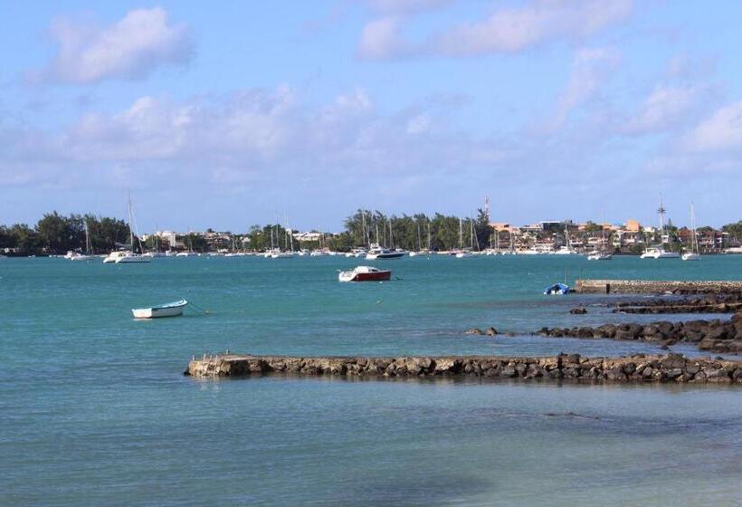 اتاق استاندارد, Pillay Guest House