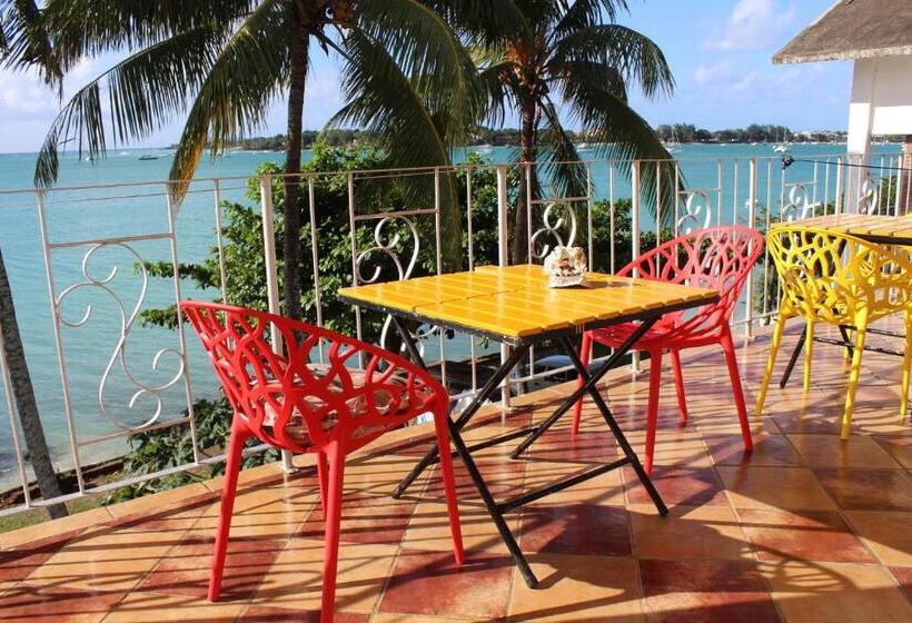 اتاق استاندارد, Pillay Guest House