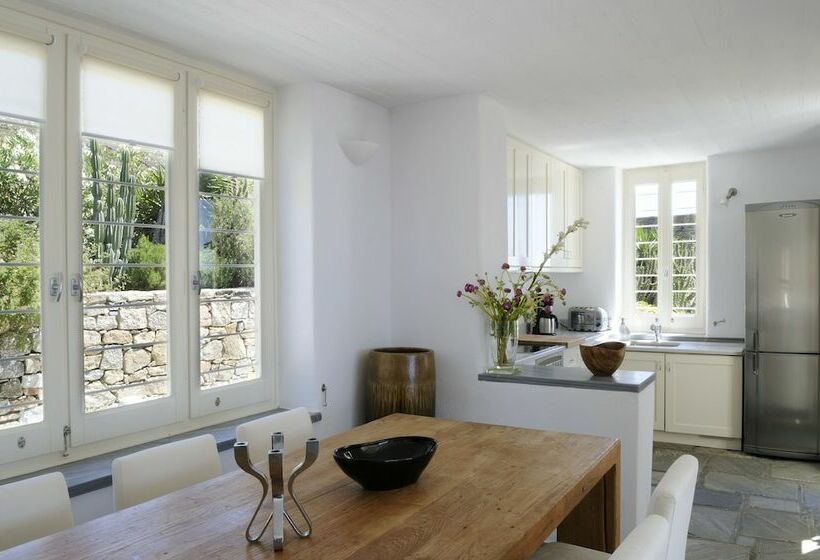 Вилла 5 Спален, Villa Joy