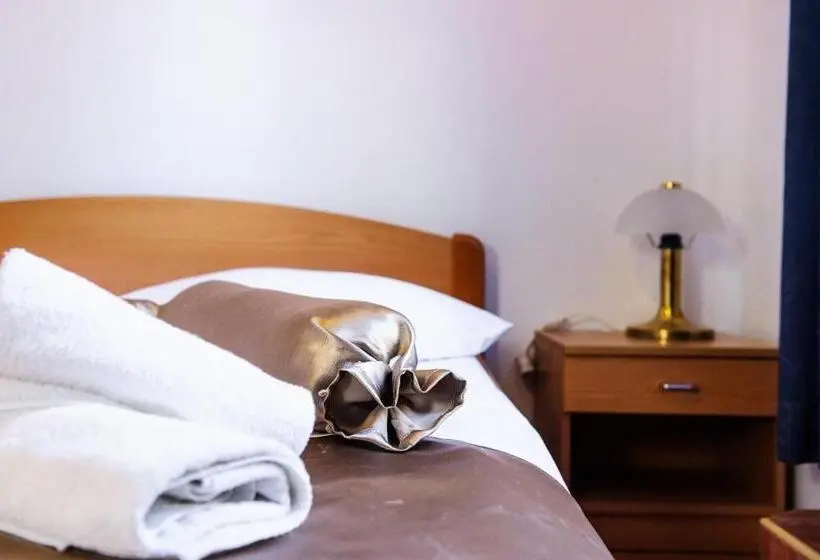 استودیو استاندارد با بالکن, Villa Palloma