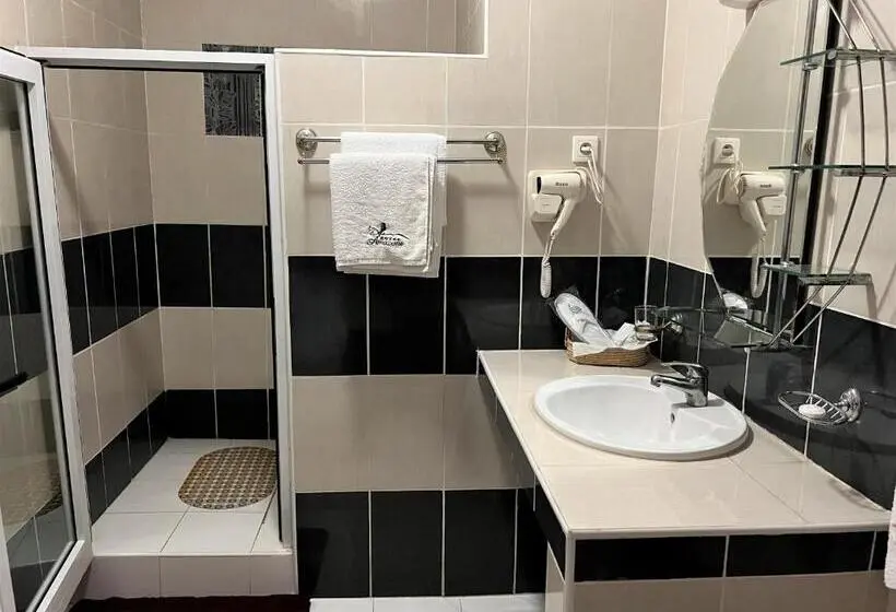 اتاق لوکس, Amazone Hotel Tulear