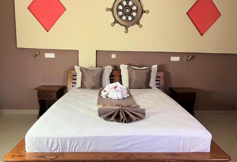 اتاق لوکس, Amazone Hotel Tulear