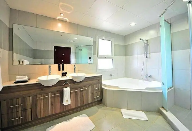 ویلای 3 خوابه با استخر, Jannah Hotel Apartments & Villas