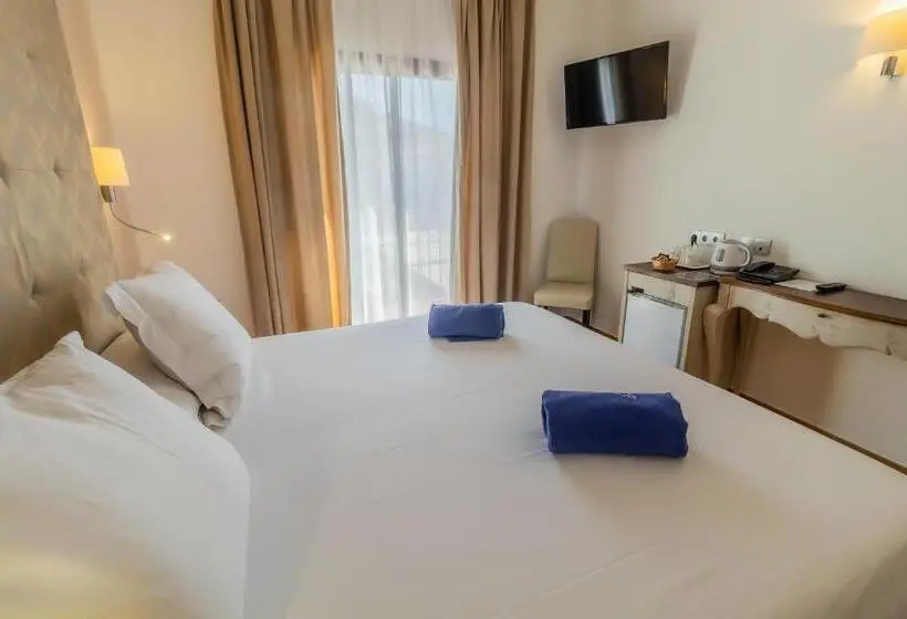 اتاق استاندارد, Paloma Blanca Boutique