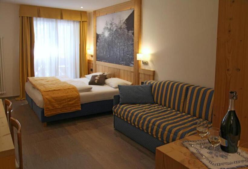 غرفة سوبيريور ثلاثية, Sport Hotel Stella Alpina