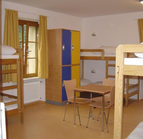 تختخواب در اتاق مشترک, Youth Hostel Vianden