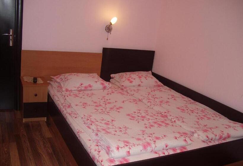 スタンダードルーム, Family Hotel Dalia