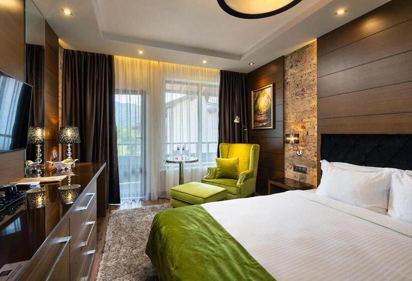 חדר דלוקס עם מרפסת, Family Hotel Strannopriemnitza