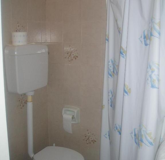 غرفة قياسية رباعية, Albergo Ristorante Pizzeria Bellavista