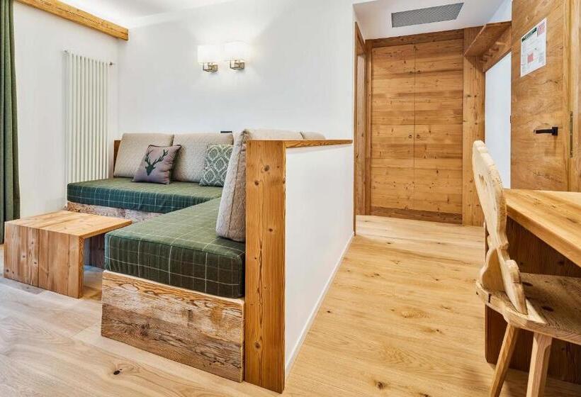 سوییت, Camina Suite And Spa