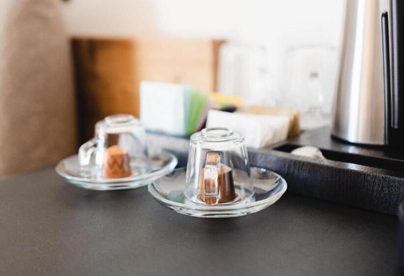 سوییت, Camina Suite And Spa