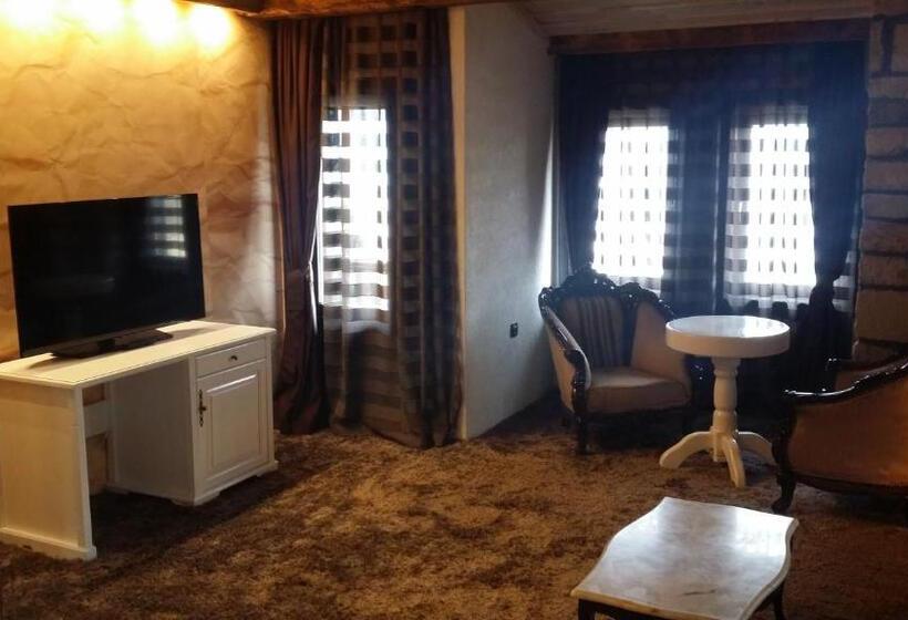 Номер Deluxe с Балконом, Old House Glavatarski Han