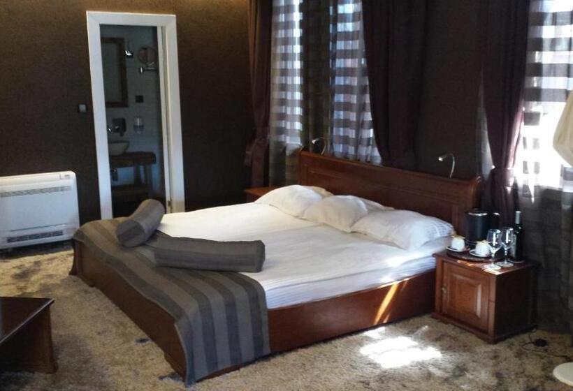 Номер Deluxe с Балконом, Old House Glavatarski Han