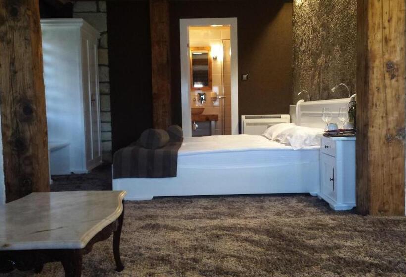 Номер Deluxe с Балконом, Old House Glavatarski Han