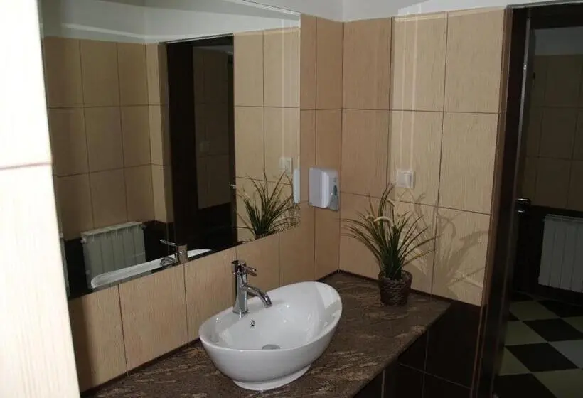 Standard-huone, Podkovata
