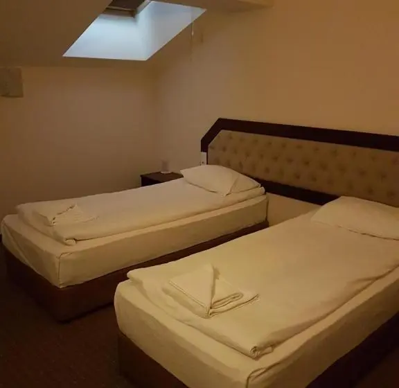 Standard-huone, Podkovata