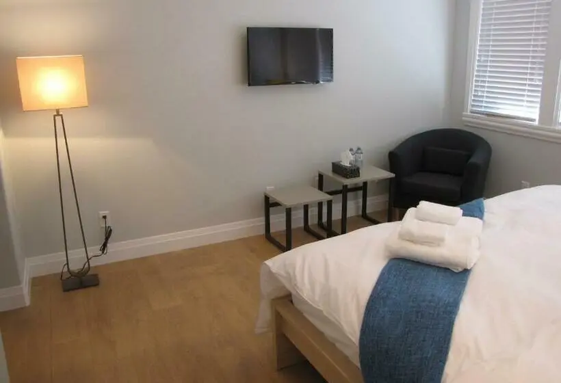 اتاق استاندارد با تخت بزرگ, Riverfront Bed And Breakfast