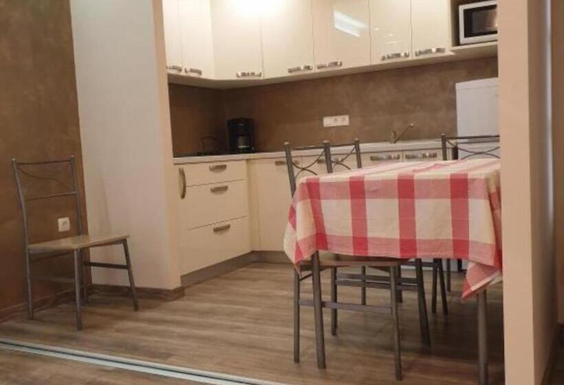 침실 2개 아파트, Pansion Belvedere