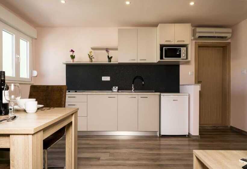 침실 1개 아파트, Pansion Belvedere