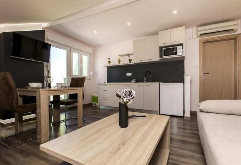 침실 1개 아파트, Pansion Belvedere