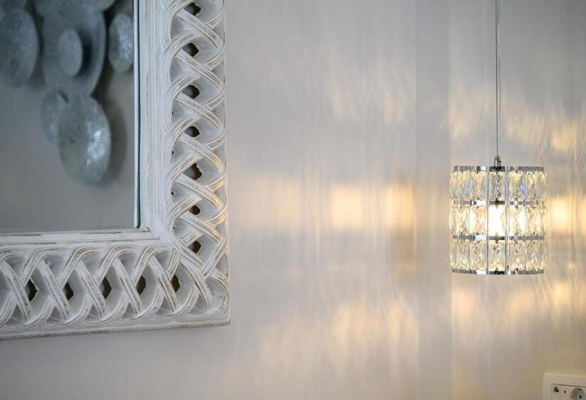 Люкс Премиум, Galaria Luxury Suites