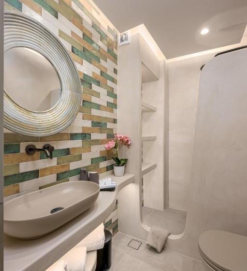 Люкс, Galaria Luxury Suites