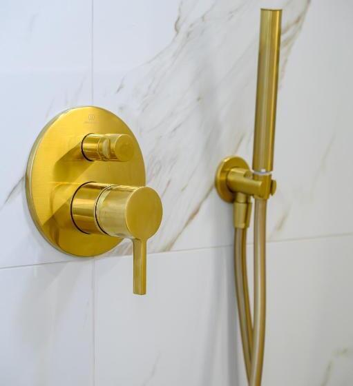 Люкс Повышенной Комфортности, Galaria Luxury Suites