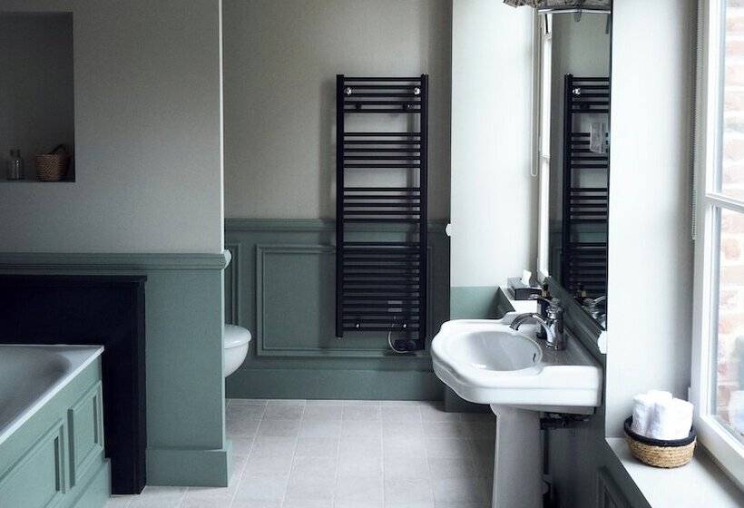 غرفة ديلوكس, Maison Mouche