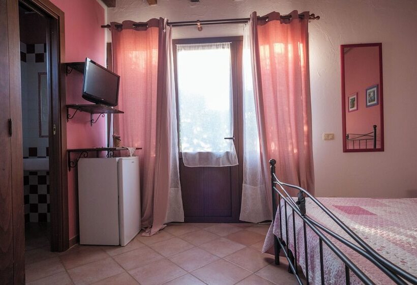 اتاق استاندارد با چشم‌انداز باغ, Agriturismo Niccoland