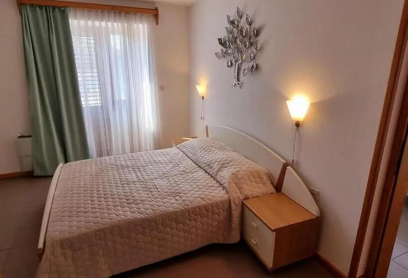 ファミリールーム, Villa Riva