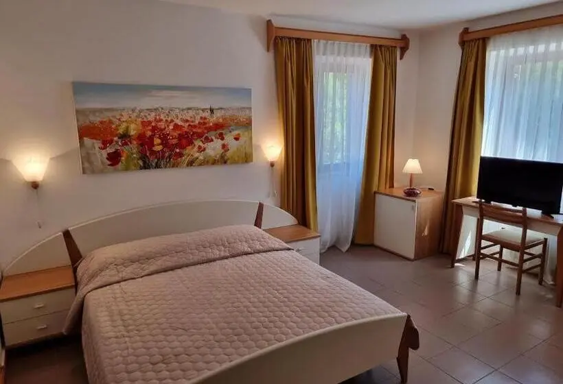 デラックストリプルルーム, Villa Riva