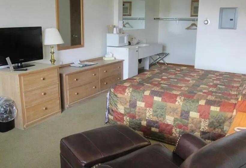 キングサイズベッドのスタンダードルーム, Bishops Country Inn Motel
