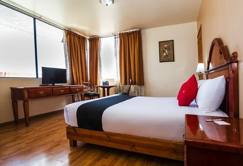 Pokój Standard, De La Loma