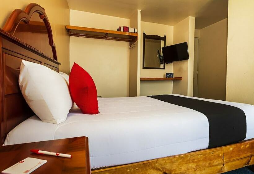 Pokój Standard, De La Loma