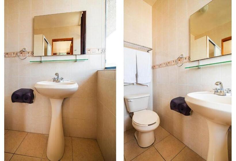 Pokój Standard, De La Loma