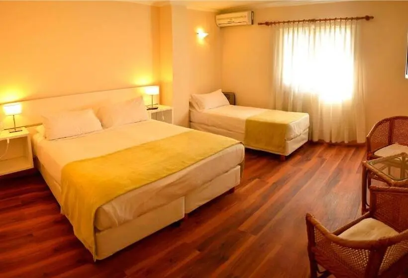اتاق استاندارد سه نفره, La Posada