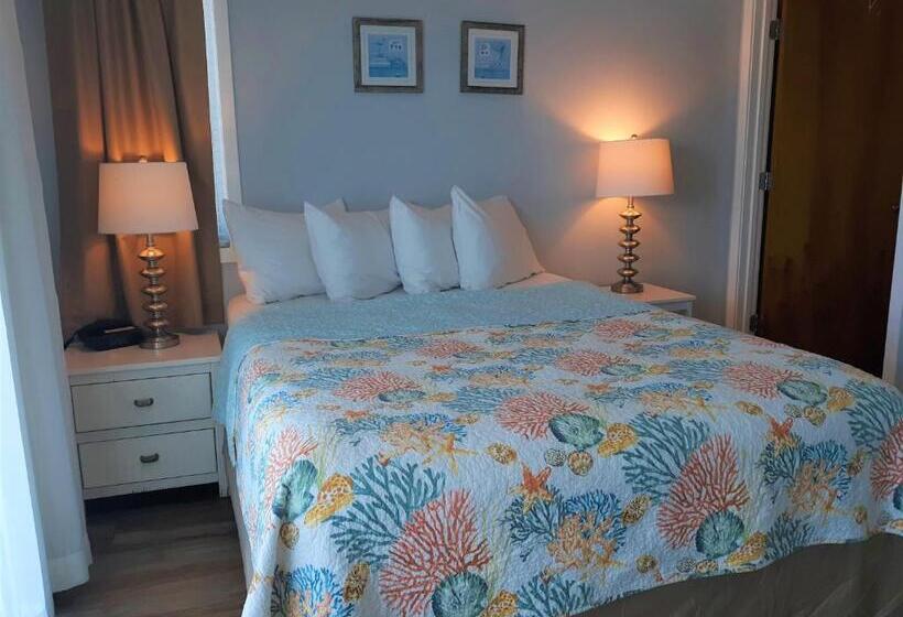 جناح سرير ملكى, Sandpeddler Inn And Suites