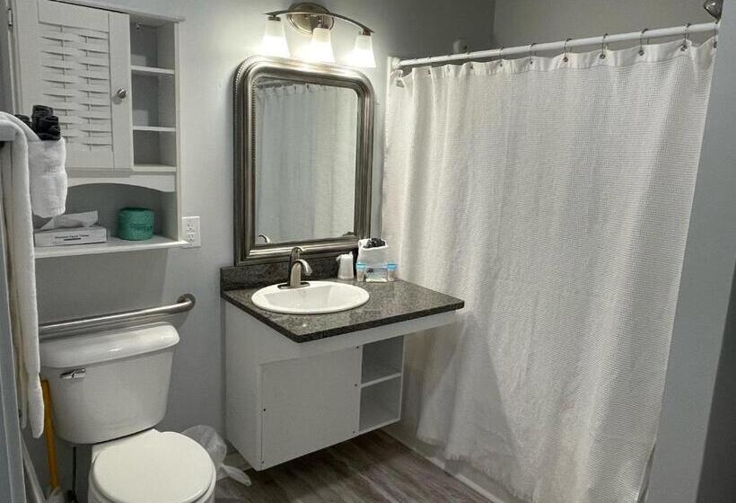 Люкс Вид на Море, Sandpeddler Inn And Suites