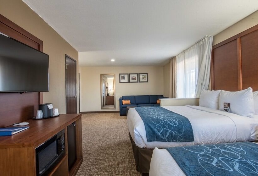 스위트, Comfort Inn & Suites Pinetop Show Low