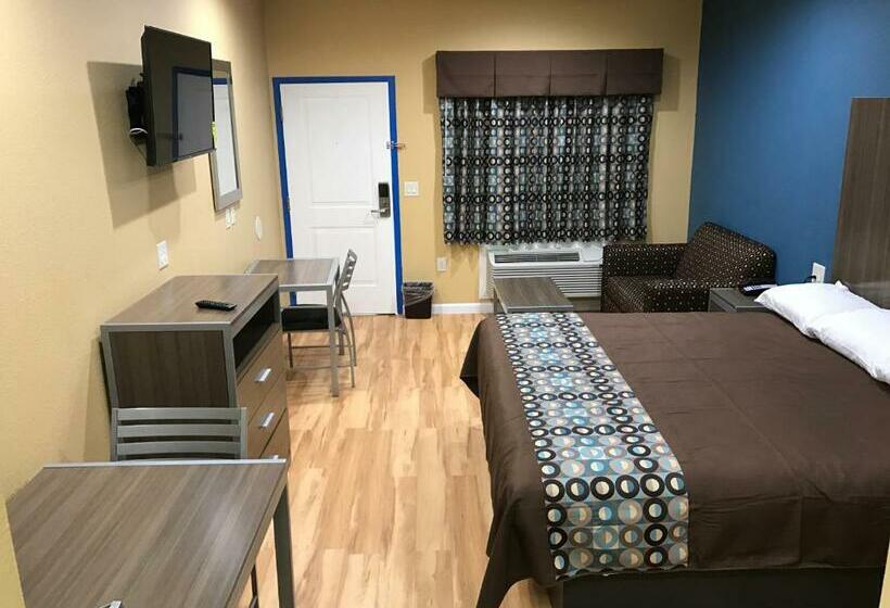 Номер Deluxe Кровать Кинг, Deluxe Inn & Suites   Baytown