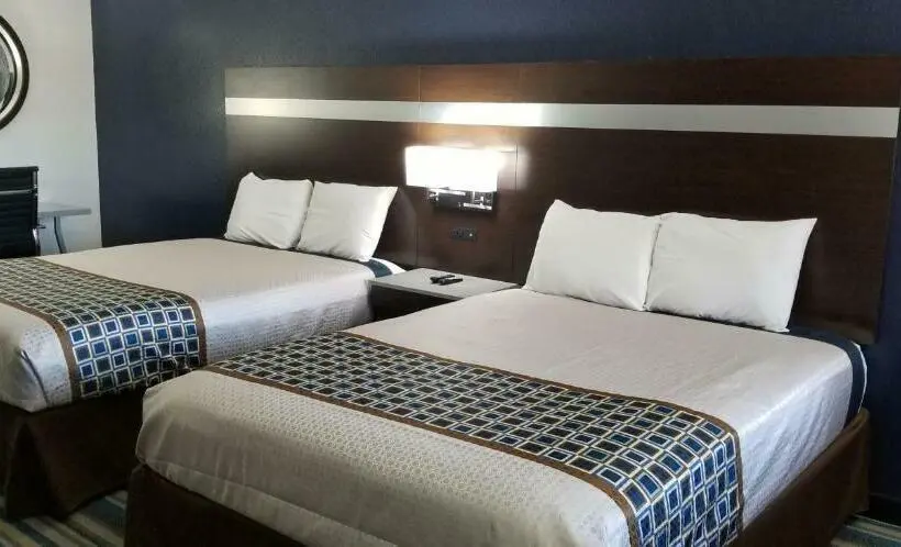 スタンダードルーム, Homebridge Inn And Suites