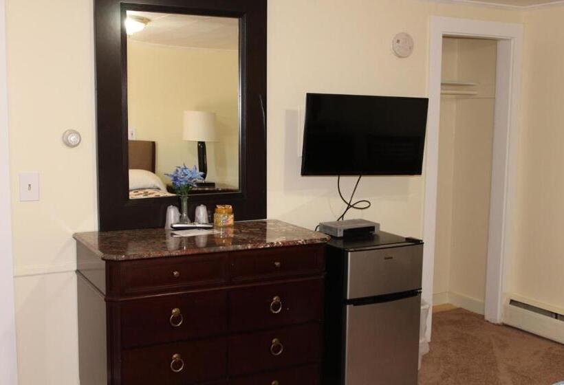 스탠다드 룸 킹사이즈 침대, Royal Coach Motor Lodge