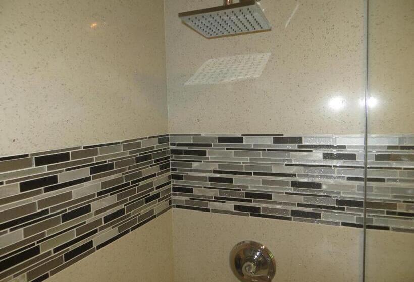 غرفة ديلوكس, Sterling Inn