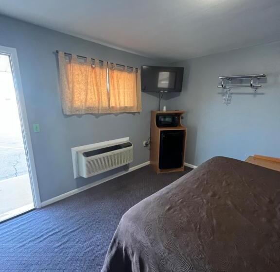 غرفة قياسية سرير كينج, Western Motel