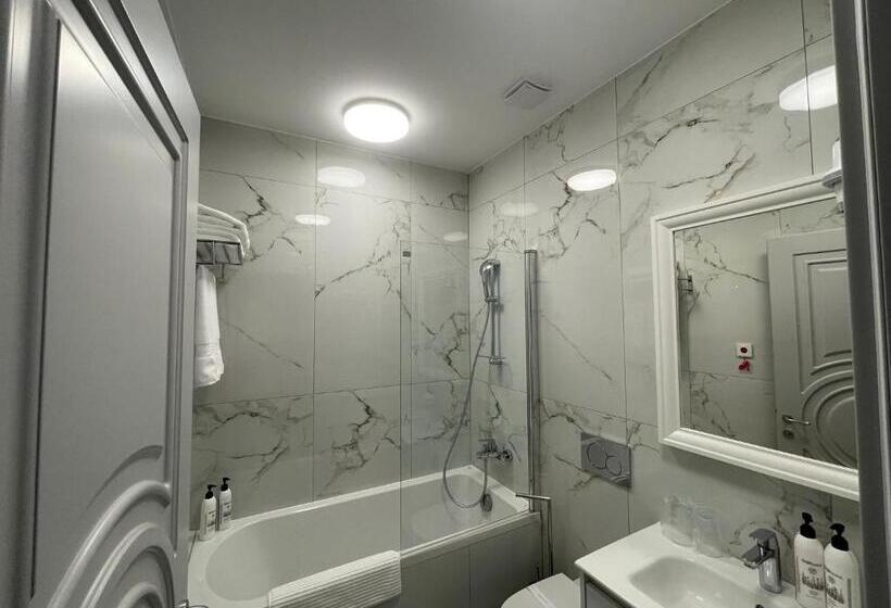 Номер Deluxe, Boutique Balș