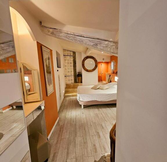 חדר סטנדרט, Suite Lou Peïro