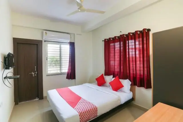 Quarto Deluxe, Oxy Hotel Prashant