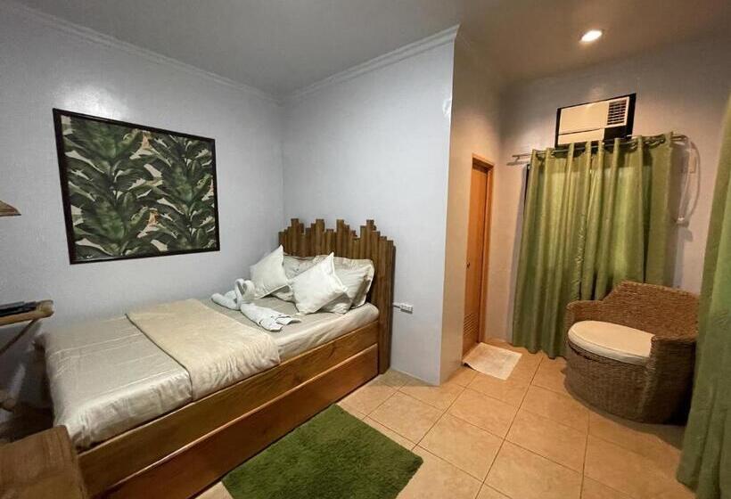 디럭스 트리플 룸, Pook Ni Urduja Resort