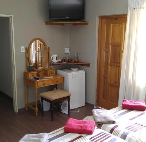 シングルデラックスルーム, Hilton View B&b